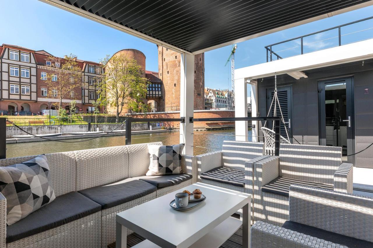 Domy Na Wodzie - La Mare Motlava Houseboats With Sauna By Downtown Apartments Гданьск Экстерьер фото